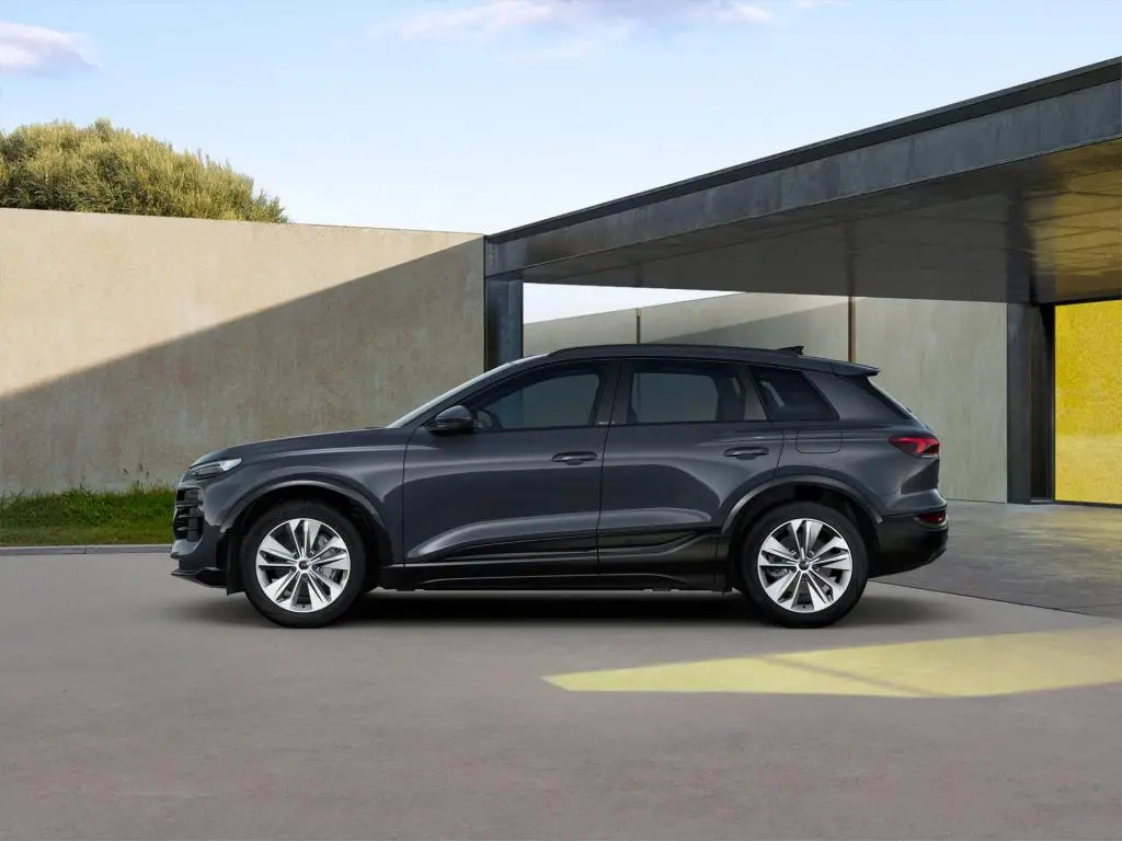 Audi Q6 SUV e-tron quattro