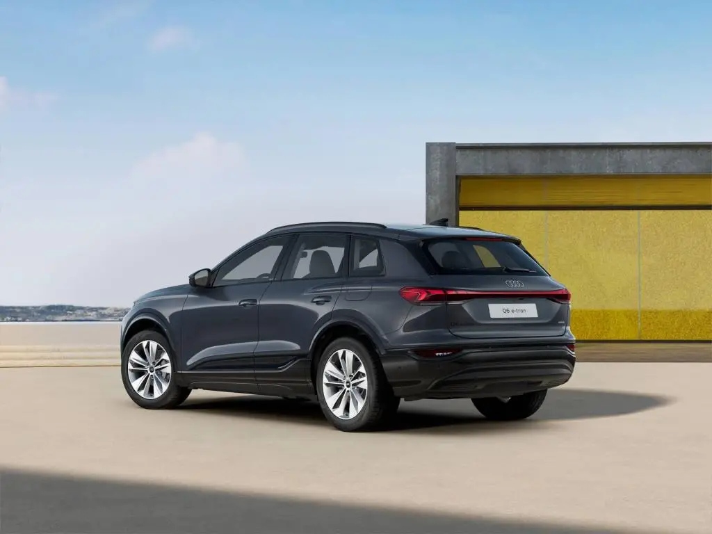 Audi Q6 SUV e-tron quattro