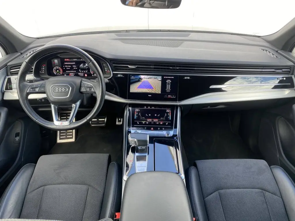 Audi Q7 50 S line Quattro 8TT 3,0TDI / 210kW