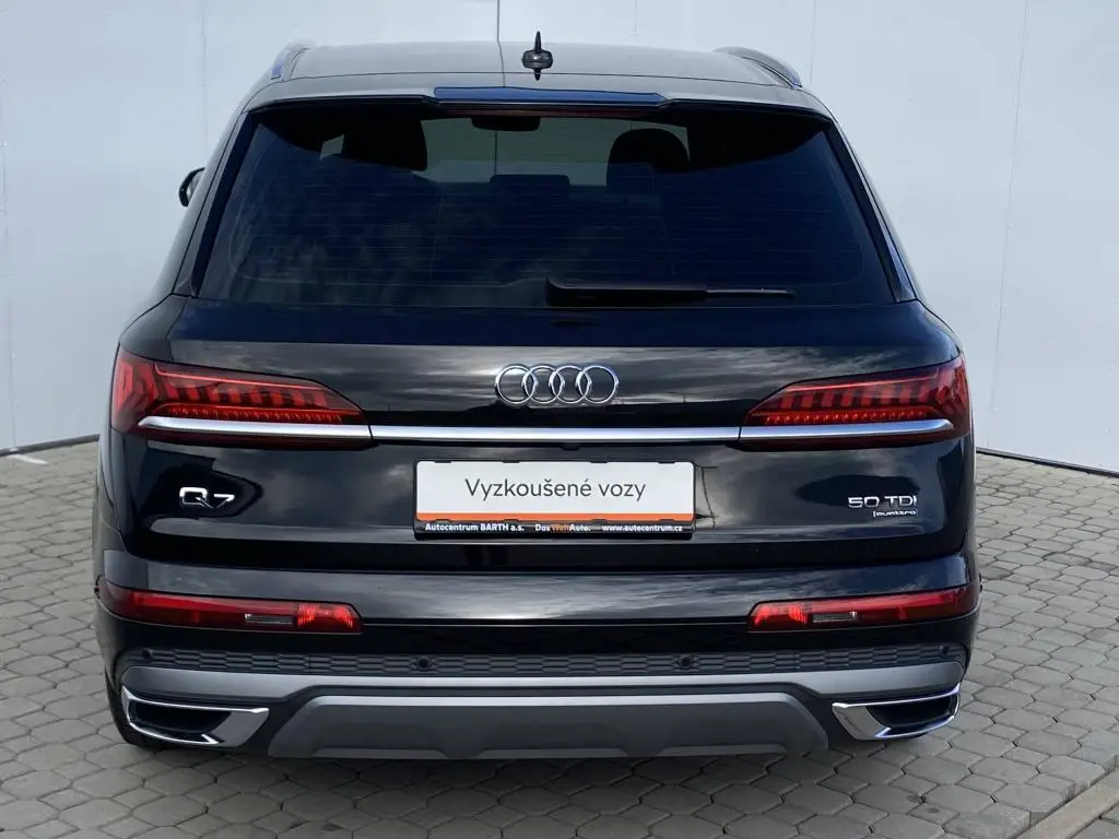 Audi Q7 50 S line Quattro 8TT 3,0TDI / 210kW