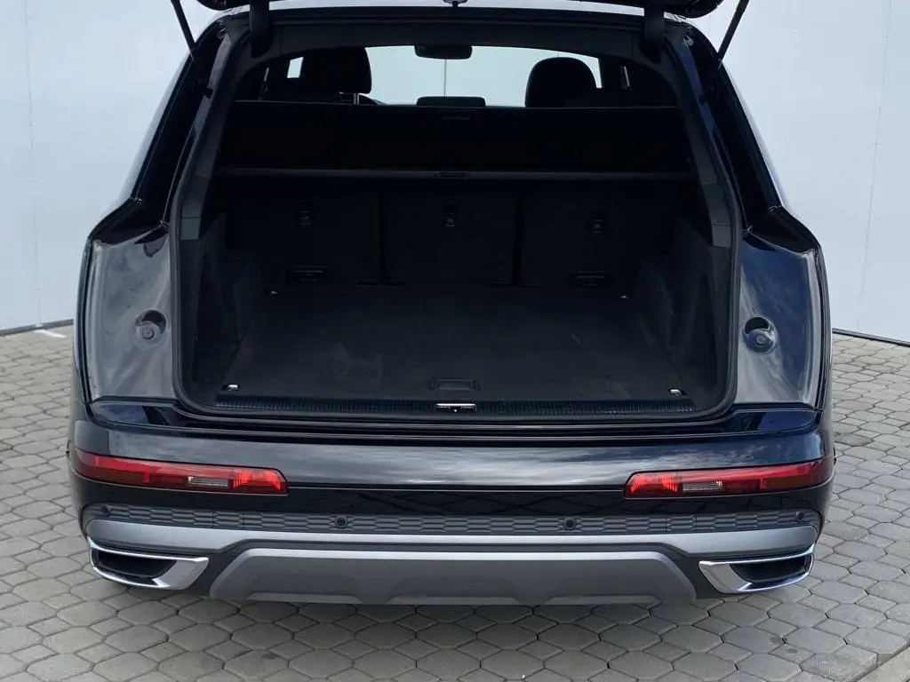 Audi Q7 50 S line Quattro 8TT 3,0TDI / 210kW