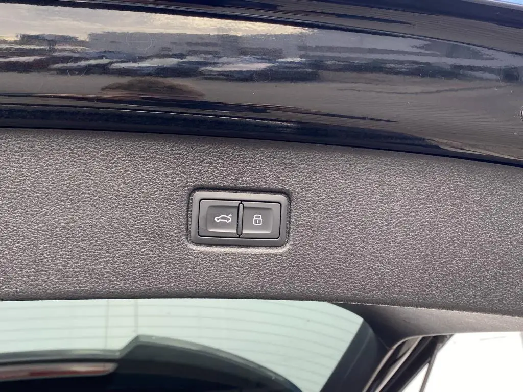 Audi Q7 50 S line Quattro 8TT 3,0TDI / 210kW