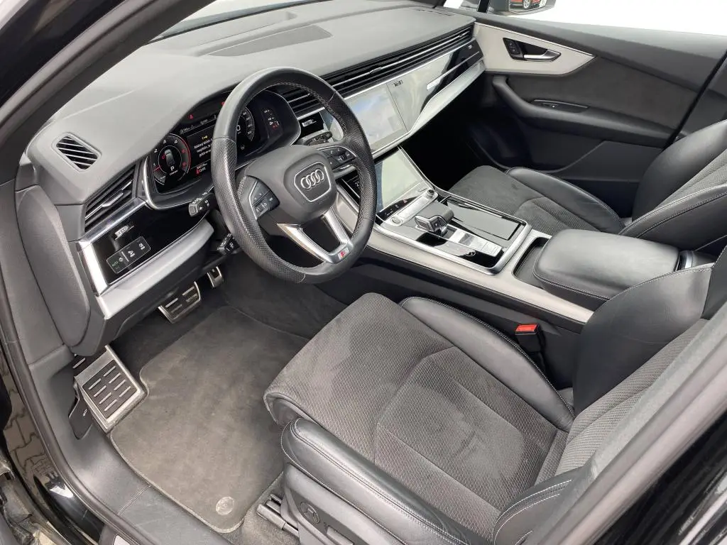 Audi Q7 50 S line Quattro 8TT 3,0TDI / 210kW