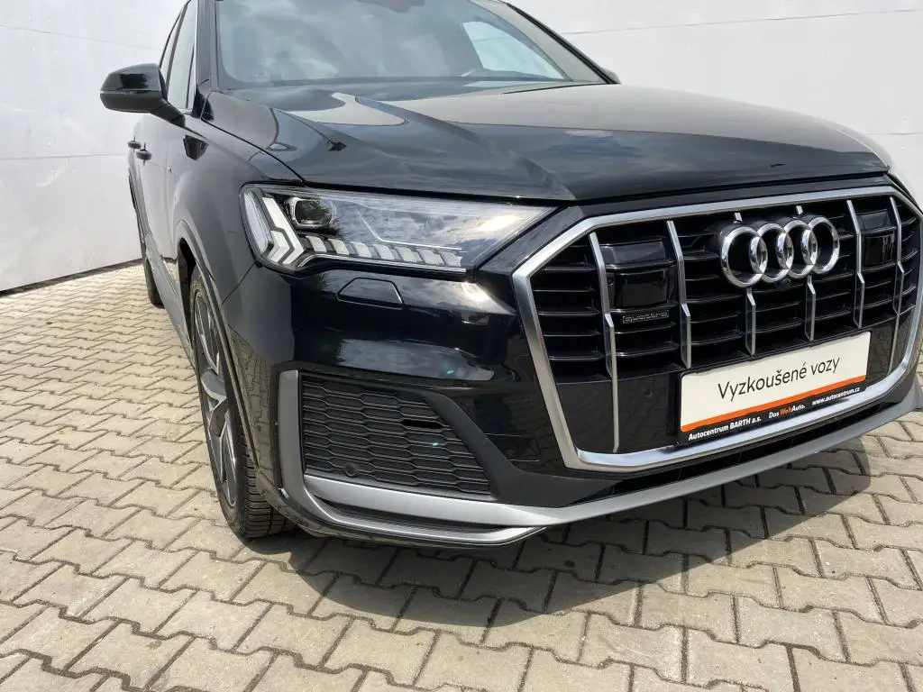 Audi Q7 50 S line Quattro 8TT 3,0TDI / 210kW