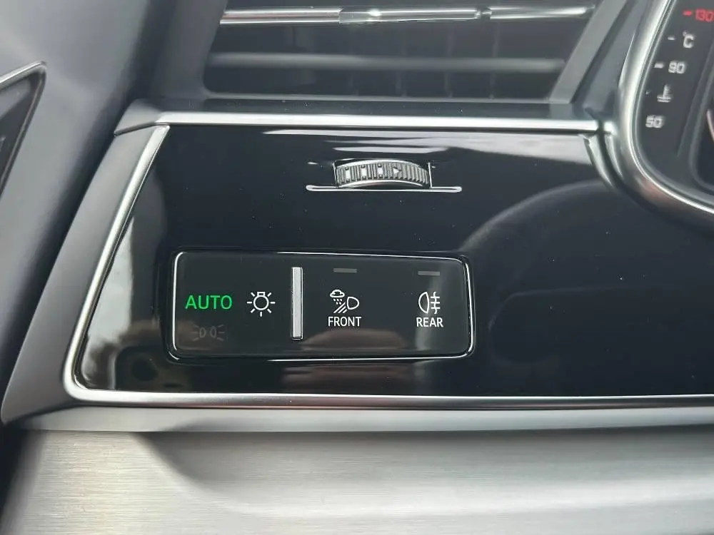 Audi Q7 50 Sline Quattro 8TT 3,0TDI / 210kW