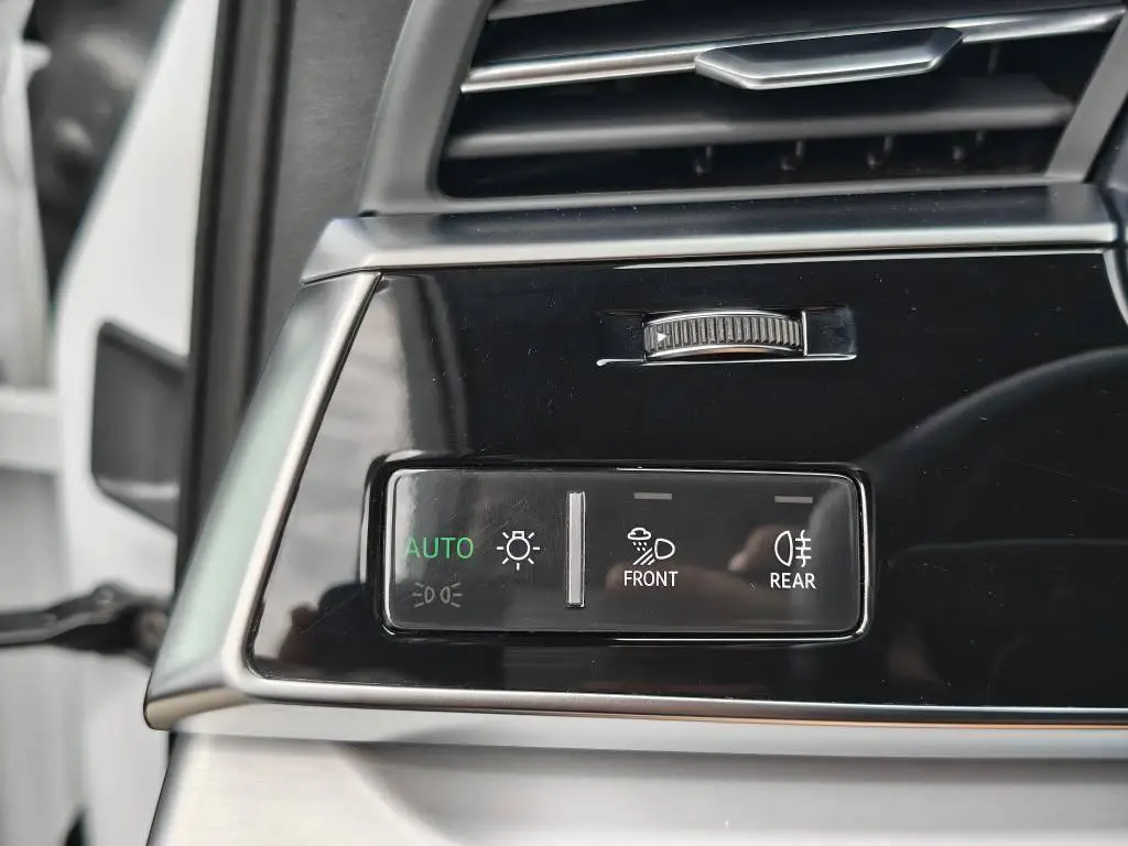 Audi Q7 50 Sline Quattro 8TT 3,0TDI / 210kW