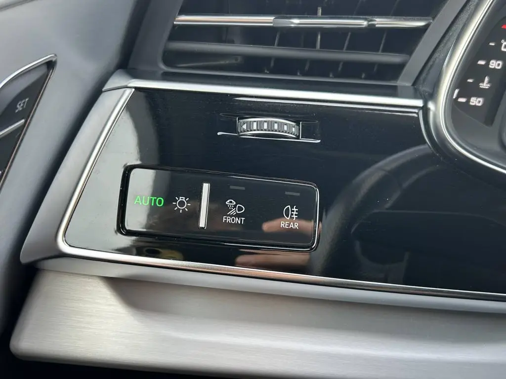 Audi Q7 50 Sline Quattro 8TT 3,0TDI / 210kW