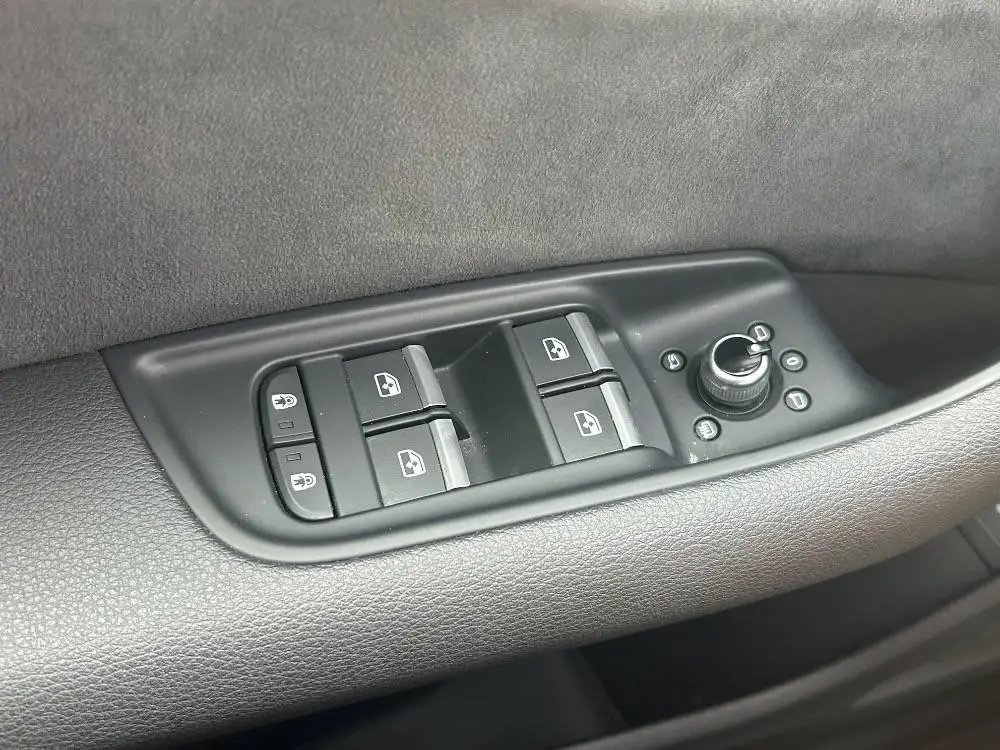 Audi Q7 50 Sline Quattro 8TT 3,0TDI / 210kW
