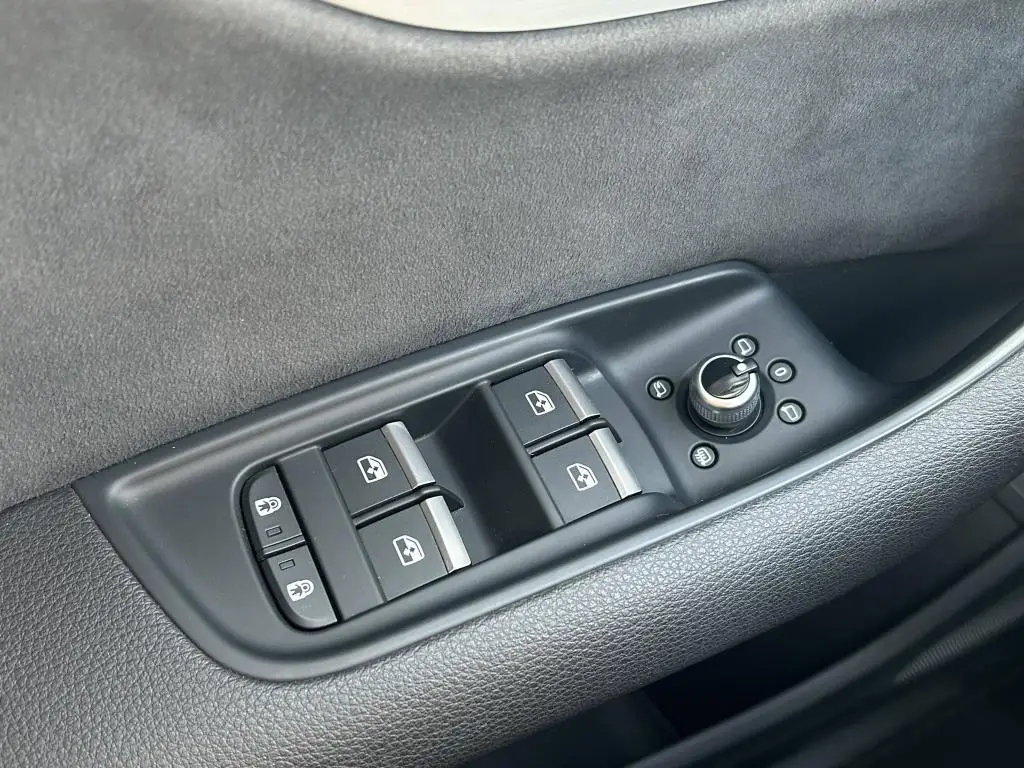 Audi Q7 50 Sline Quattro 8TT 3,0TDI / 210kW