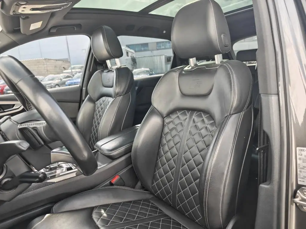 Audi Q7 - SQ7 Quattro 8TT  4,0TDI / 320kW