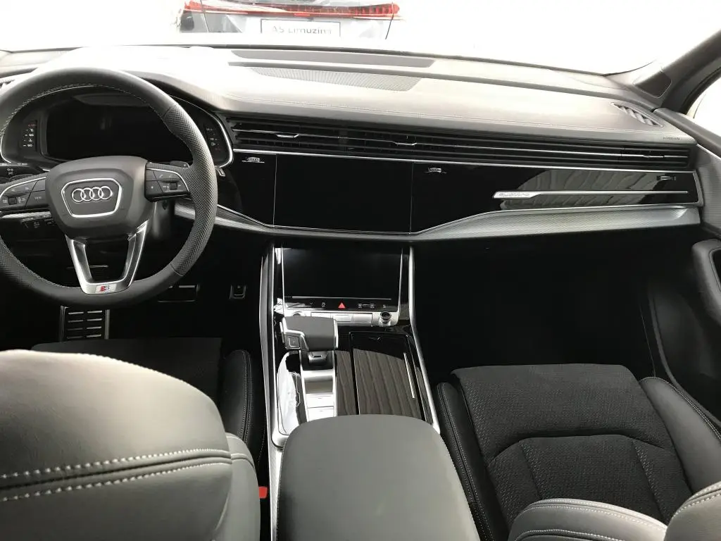 Audi Q7 SUV 50 Sline Quattro 8TT 3,0TDI / 210kW