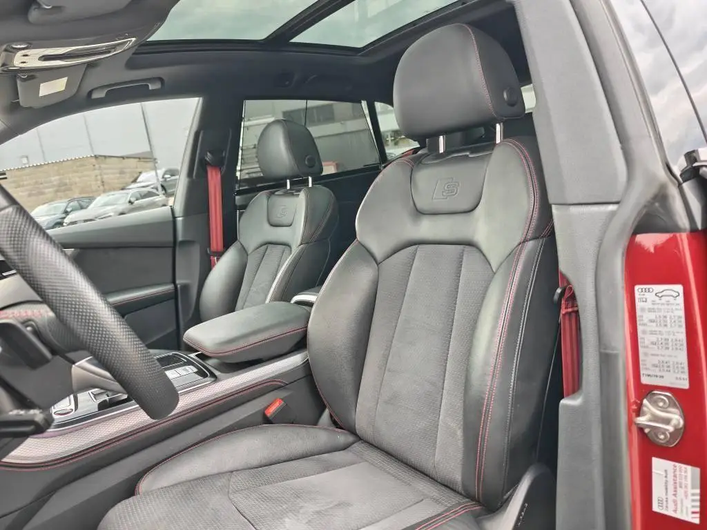 Audi Q8 SQ8 SUV Quattro 8TT 4,0TFSI / 373kW