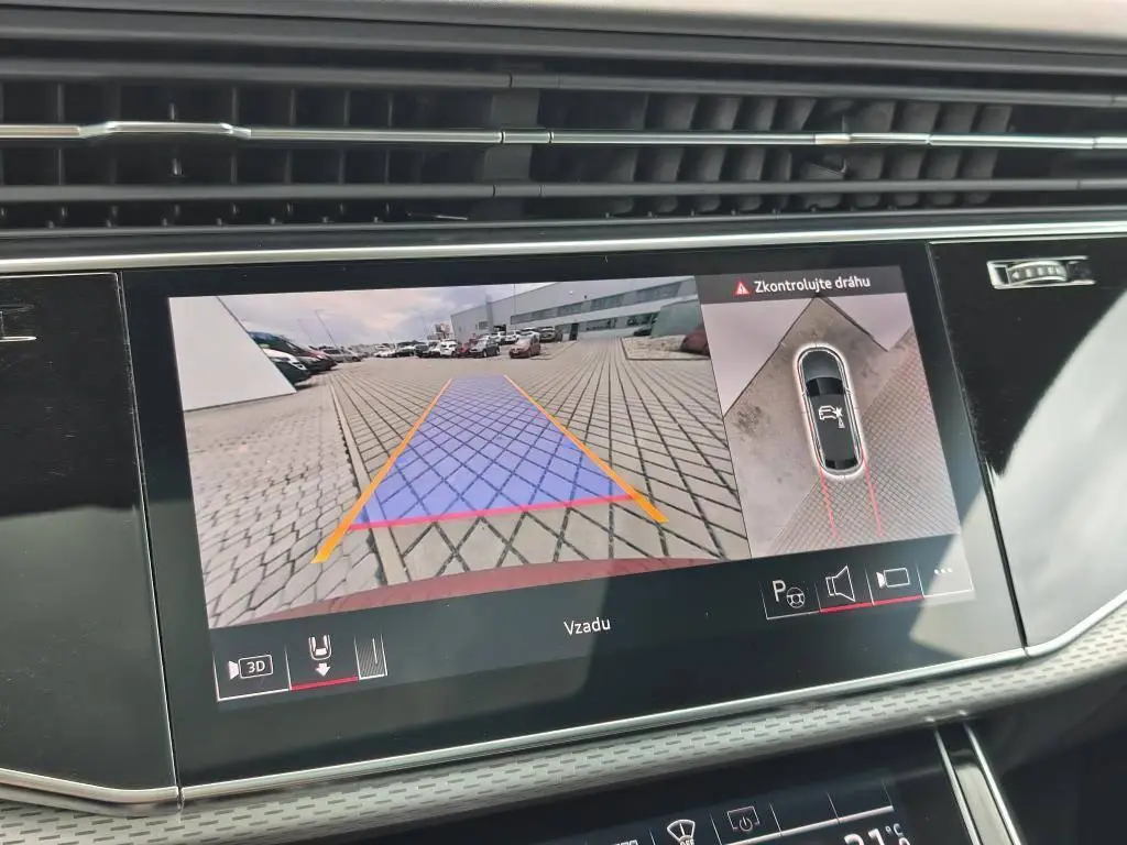 Audi Q8 SQ8 SUV Quattro 8TT 4,0TFSI / 373kW