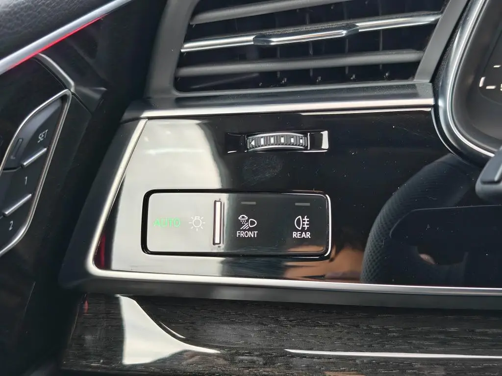 Audi Q8 SUV 50 Quattro 8TT 3,0TDI / 210kW