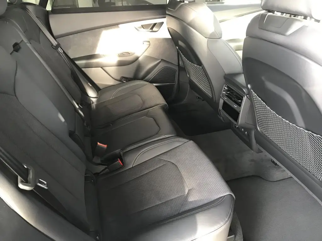 Audi Q8 SUV 50 Quattro 8TT 3,0TDI / 210kW