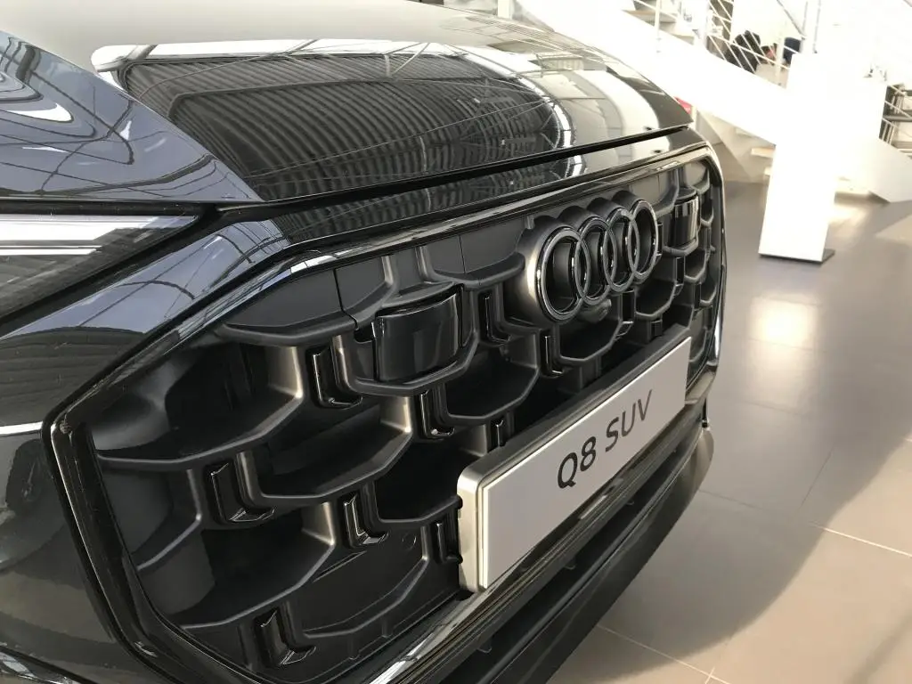 Audi Q8 SUV 50 Quattro 8TT 3,0TDI / 210kW