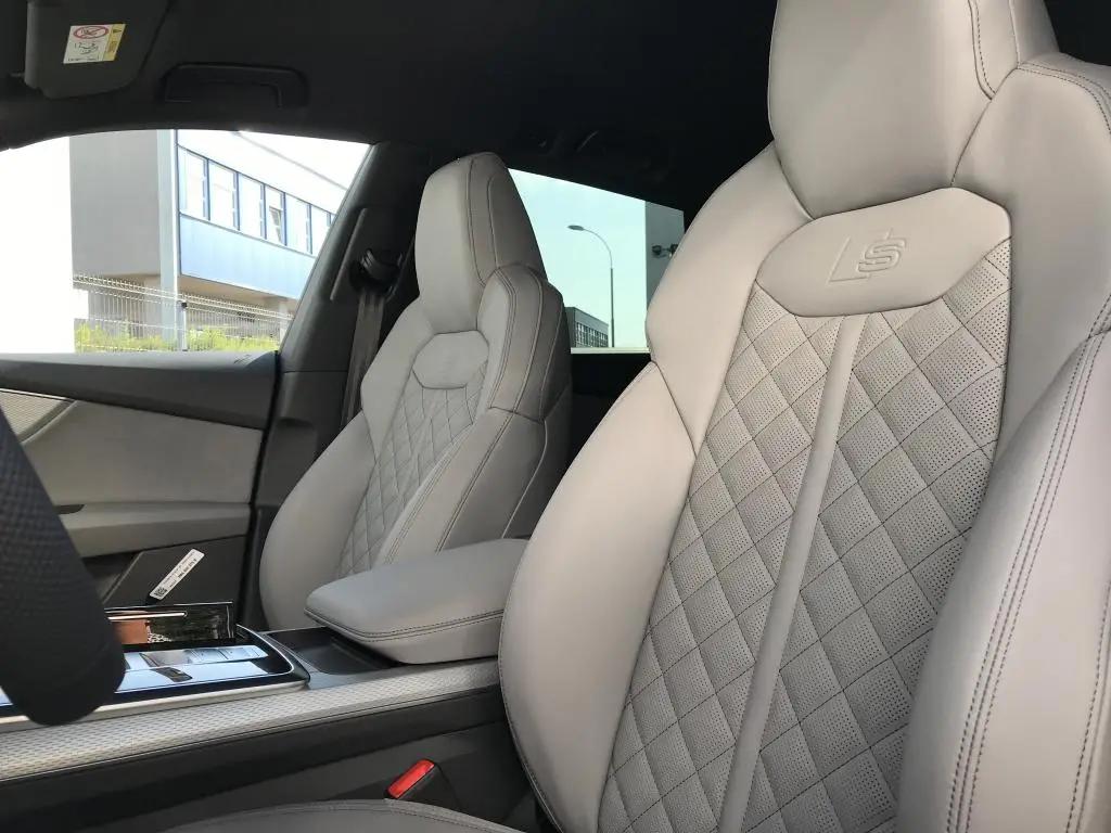 Audi Q8 SUV 50 Quattro 8TT 3,0TDI / 210kW