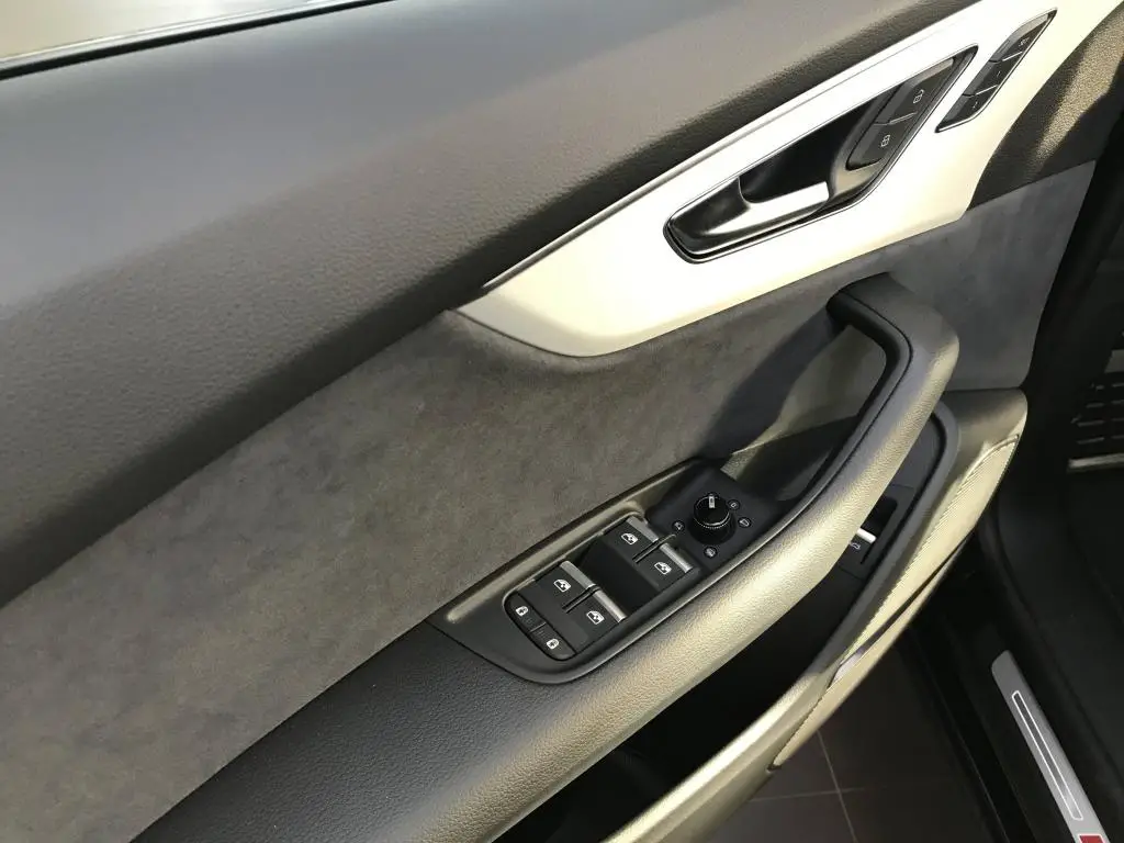 Audi Q8 SUV 50 Quattro 8TT 3,0TDI / 210kW