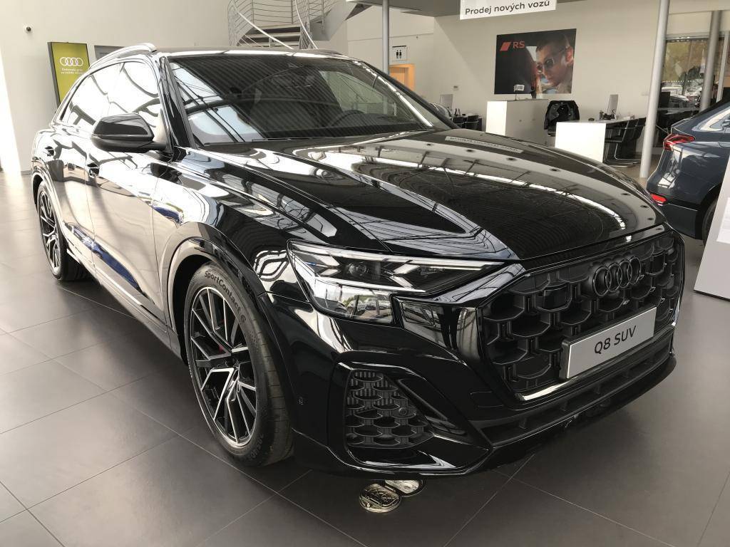 Audi Q8 SUV 60 Quattro 8TT 3,0TFSIe / 250kW
