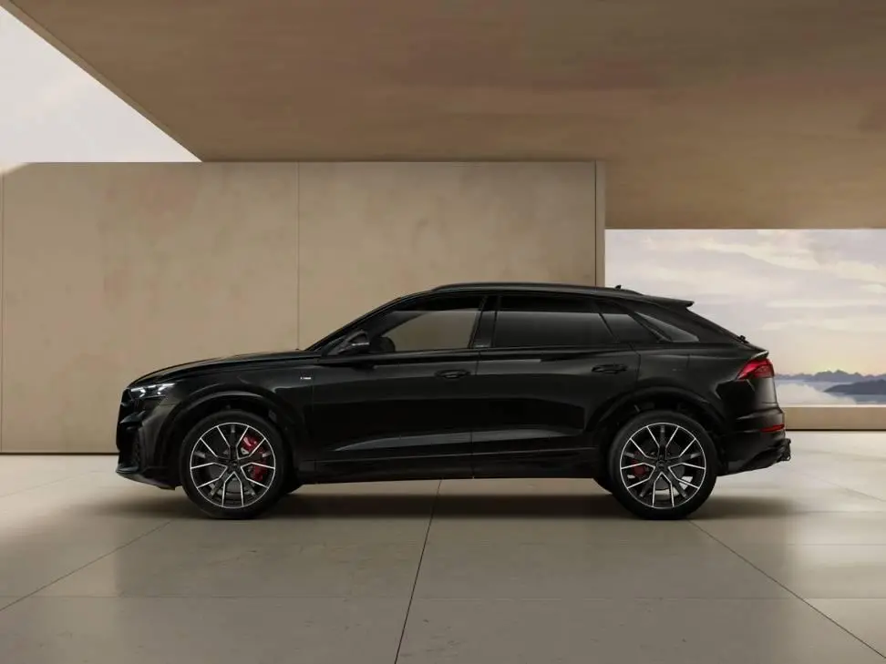 Audi Q8 SUV 60 Quattro 8TT 3,0TFSIe / 250kW