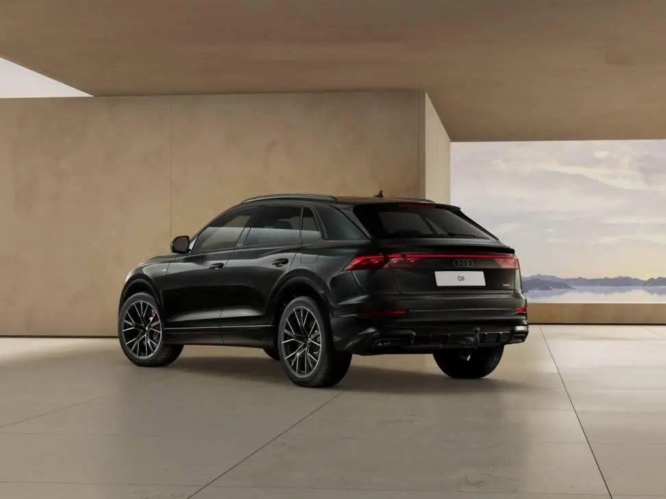 Audi Q8 SUV 60 Quattro 8TT 3,0TFSIe / 250kW