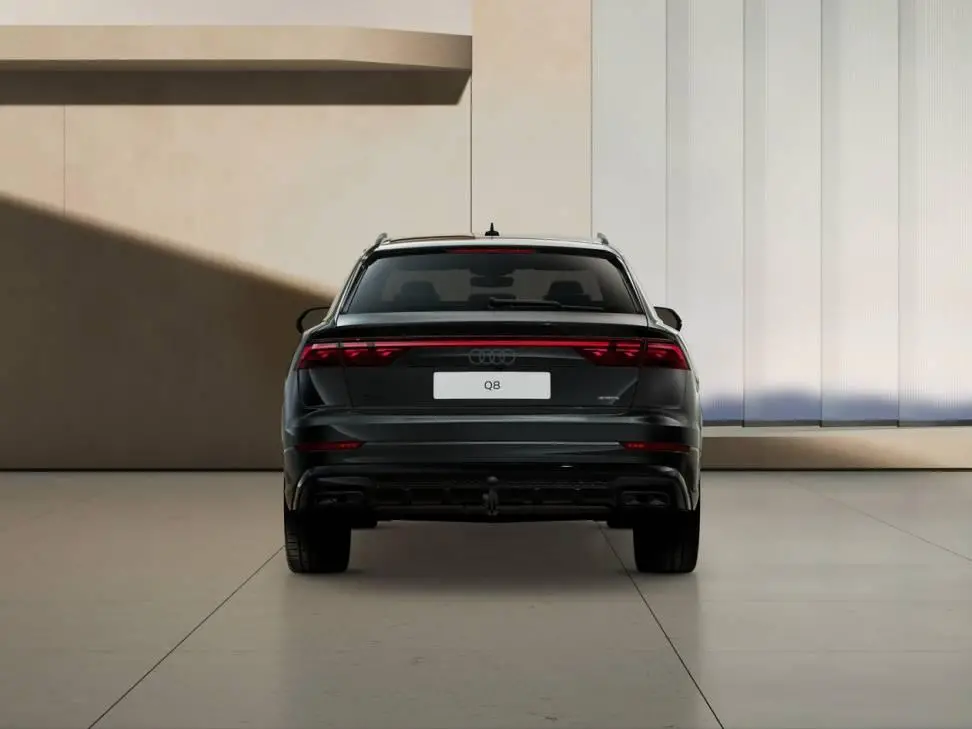 Audi Q8 SUV 60 Quattro 8TT 3,0TFSIe / 250kW