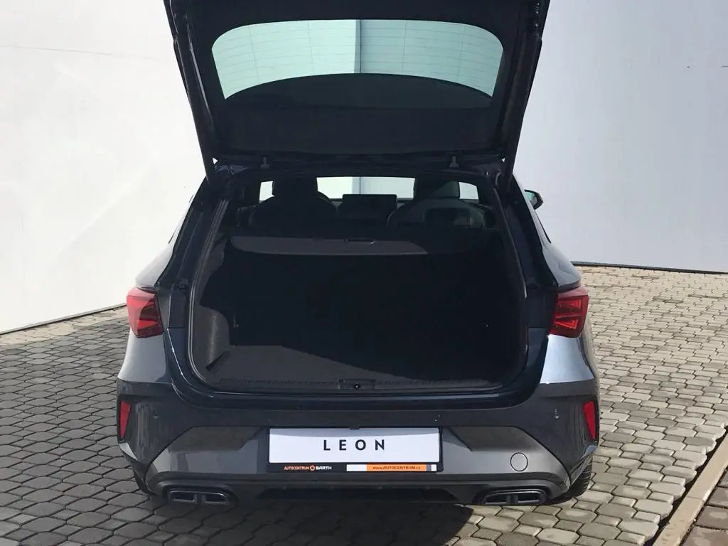 CUPRA Leon Sportstourer DSG 1,5 eTSI / 110kW