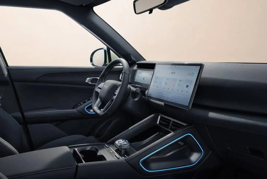 BYD ATTO 2 Active 45 kWh  / 130kW