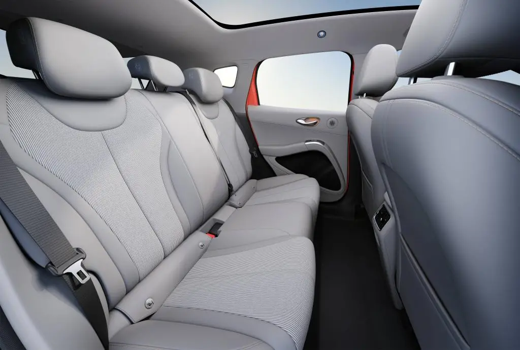 BYD DOLPHIN G DM-i Comfort  1,5 / 156kW