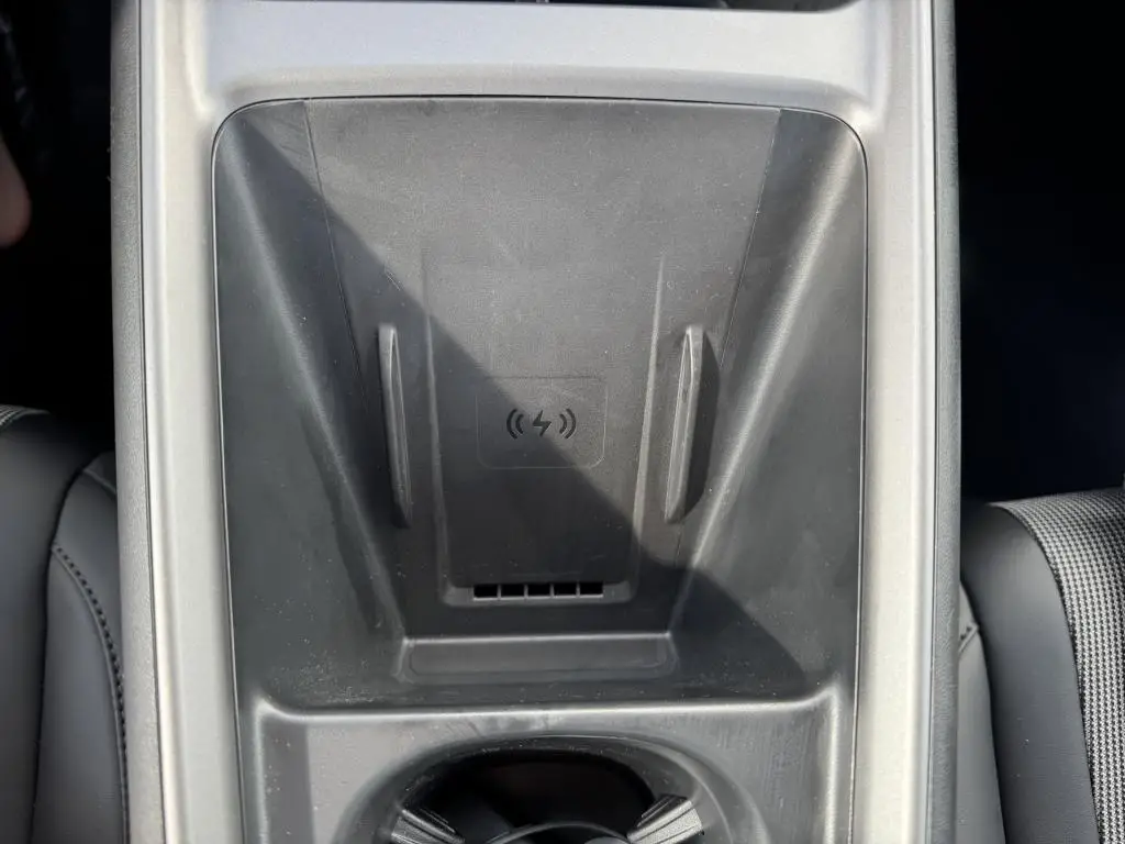 BYD DOLPHIN G DM-i Comfort  1,5 / 156kW