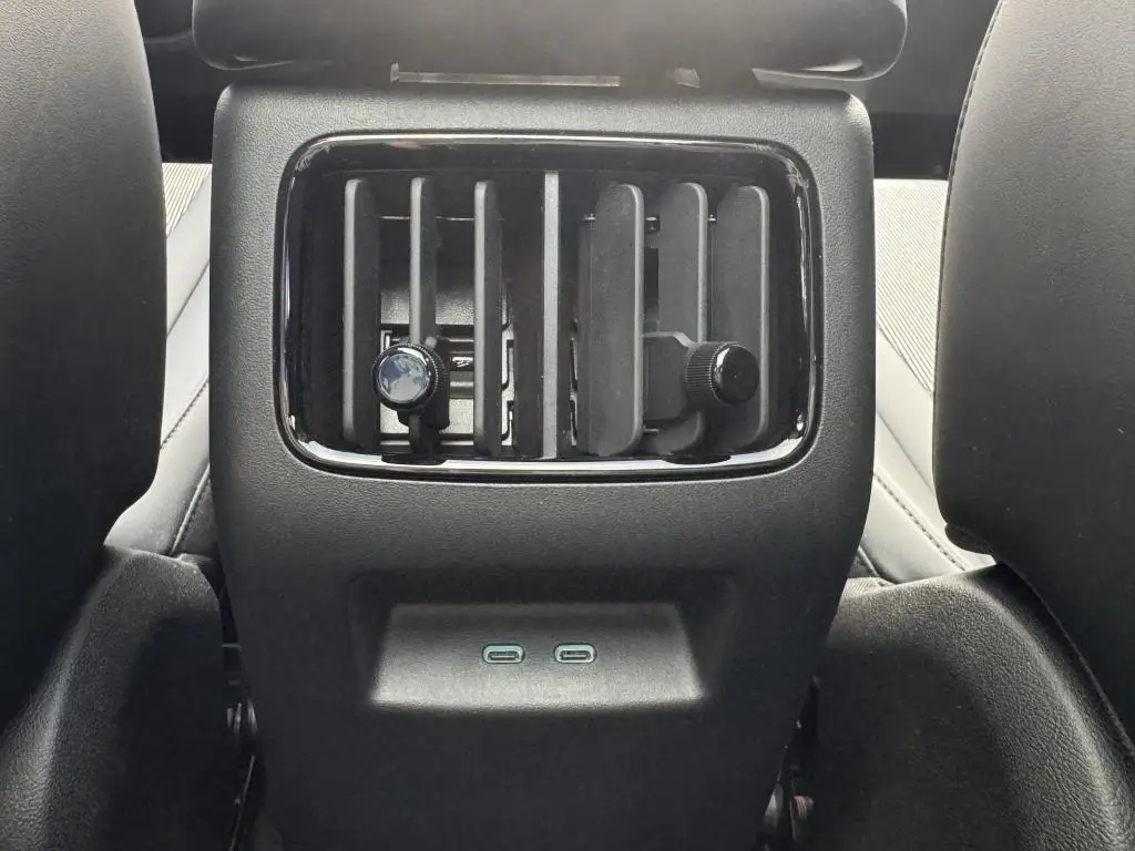 BYD DOLPHIN G DM-i Comfort  1,5 / 156kW