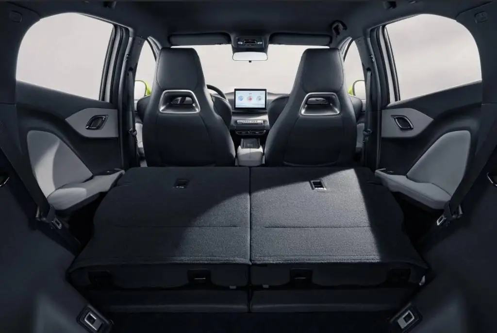 BYD DOLPHIN SURF Active 30 kWh  / 65kW