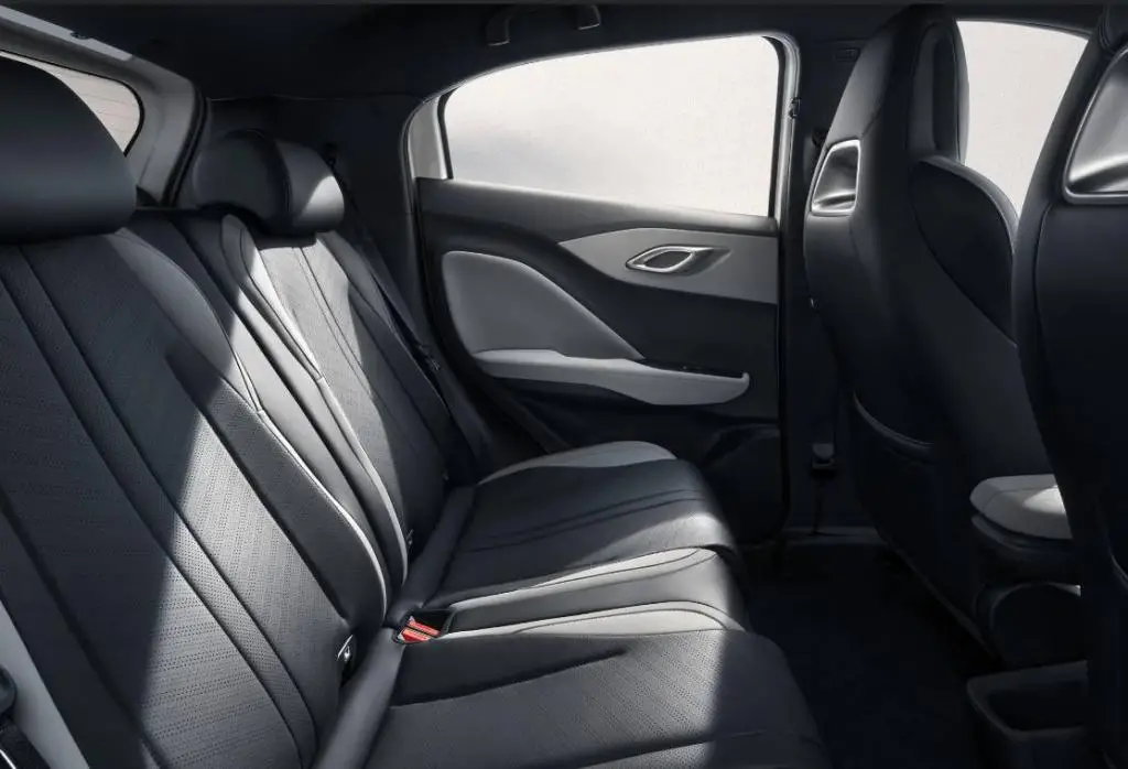 BYD DOLPHIN SURF Comfort 43 kWh  / 115kW