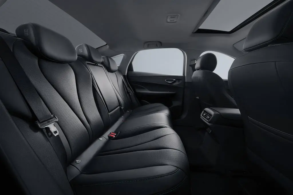 BYD SEAL 5 DM-i Comfort 1,5  / 156kW