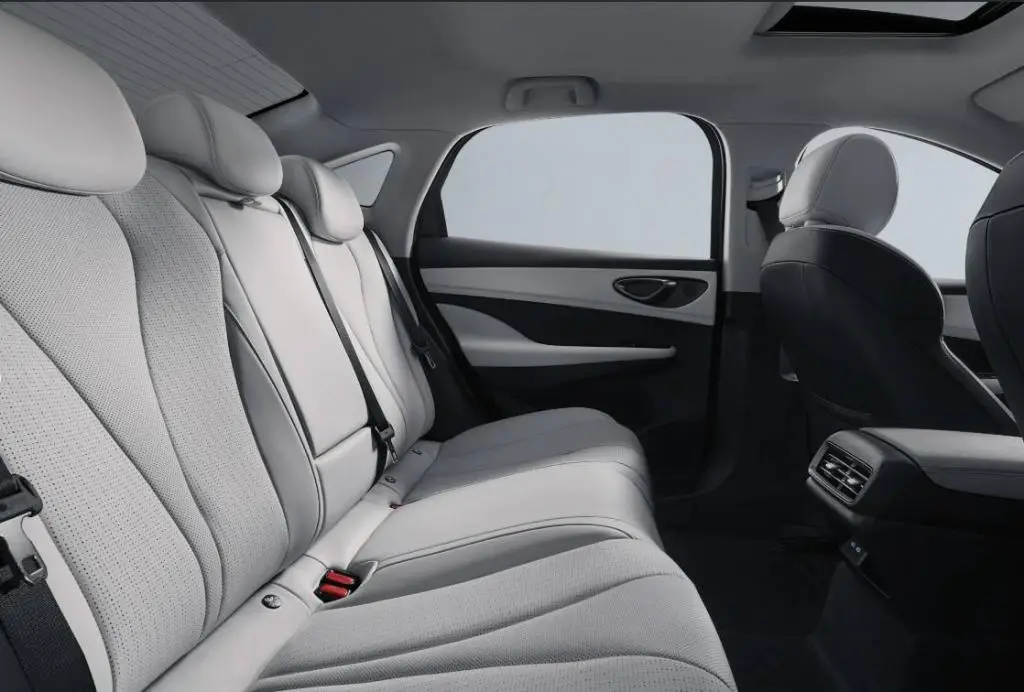 BYD SEAL 5 DM-i Design 1,5 / 156kW