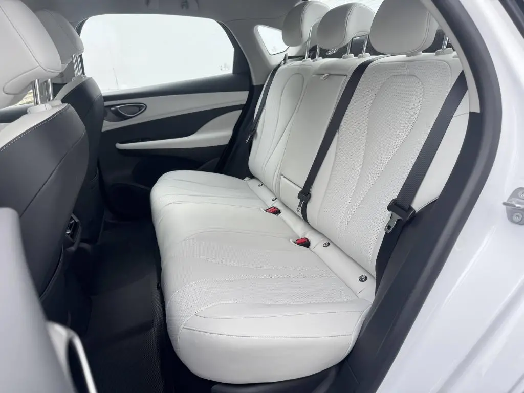 BYD SEAL 5 DM-i Design 1,5 / 156kW