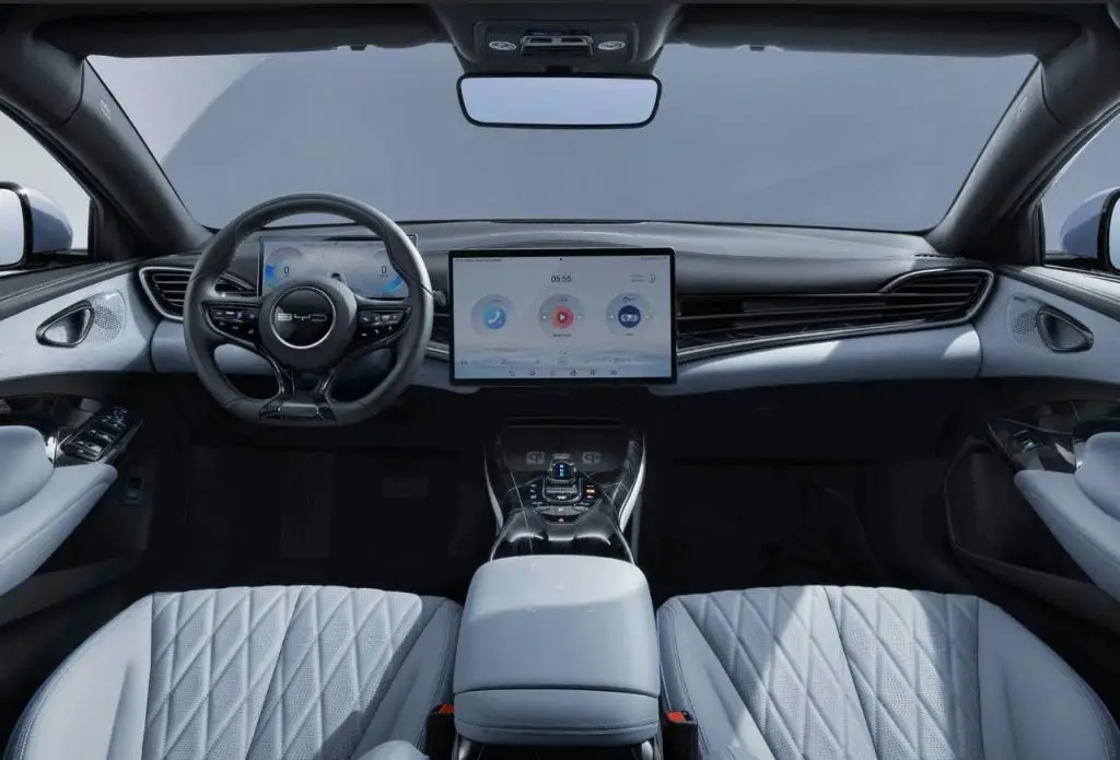 BYD SEAL Excellence AWD 82 kWh  / 390kW