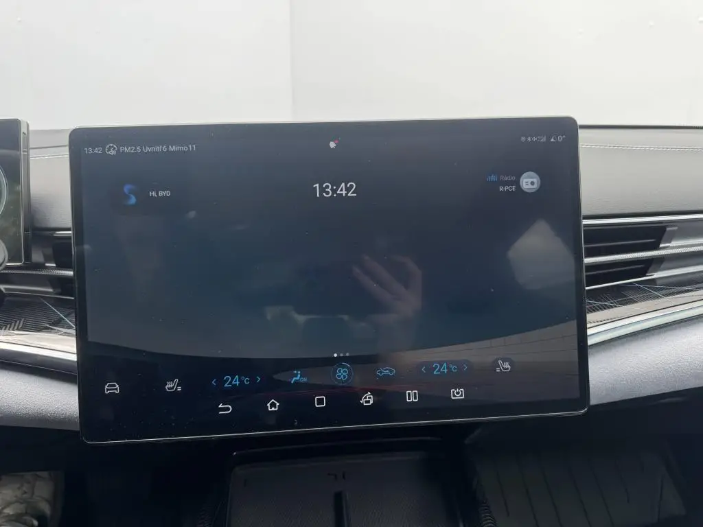 BYD SEAL Excellence AWD 82 kWh  / 390kW