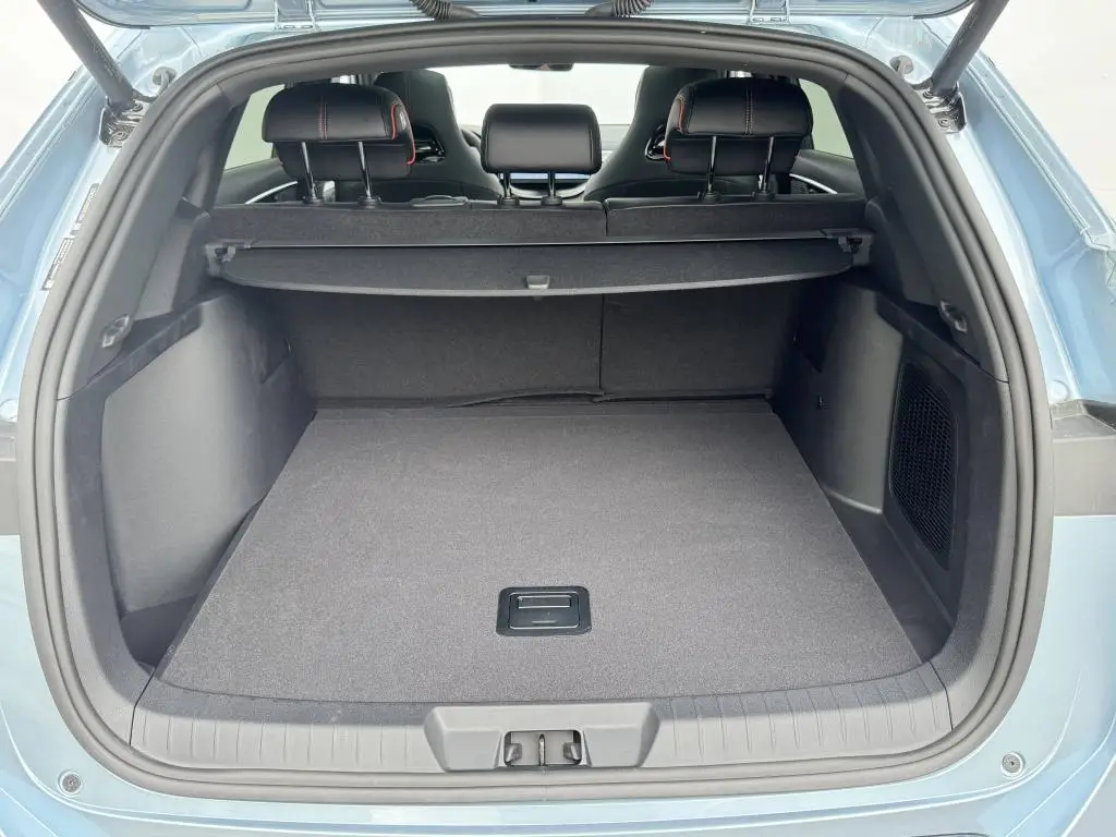 BYD SEAL U DM-i Design AWD 1,5 / 238kW