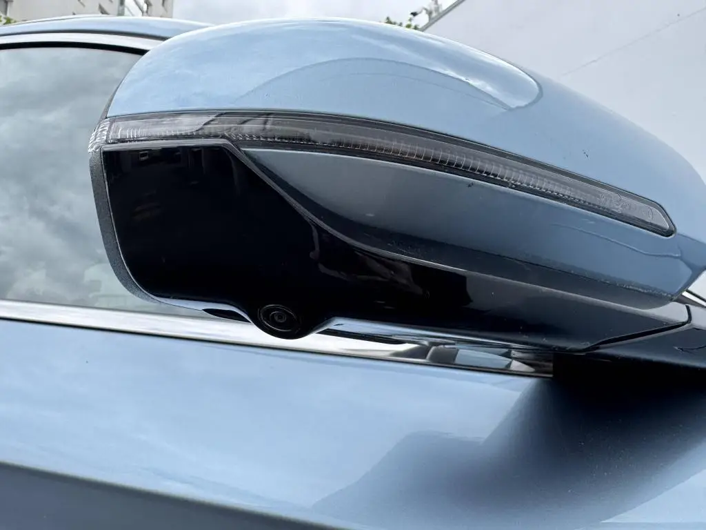 BYD SEAL U DM-i Design AWD 1,5 / 238kW