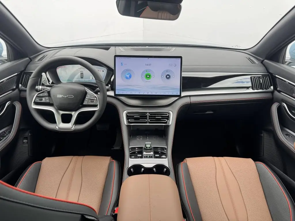 BYD SEAL U DM-i Design AWD 1,5 / 238kW