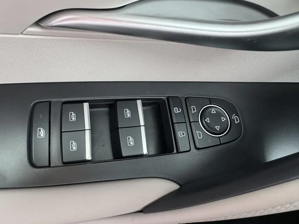 BYD SEALION 5 DM-i Design 1,5 / 156kW