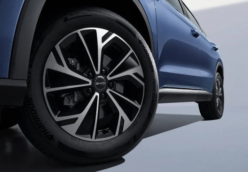 BYD SEALION 5 DM-i Design / 156kW