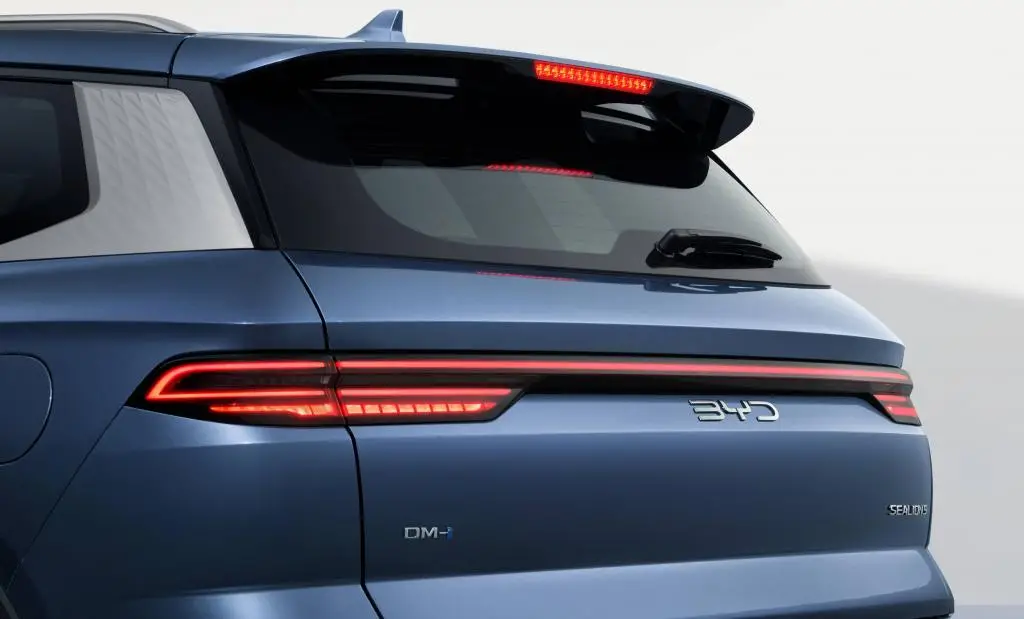 BYD SEALION 5 DM-i Design / 156kW