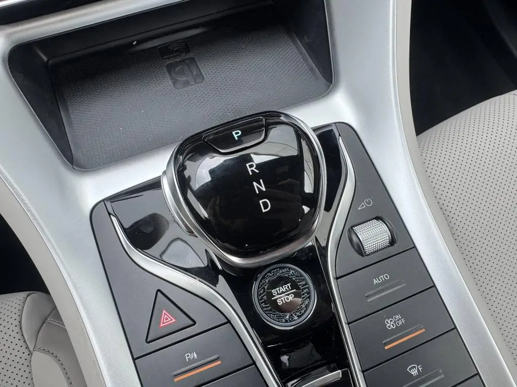 BYD SEALION 5 DM-i Design  / 156kW