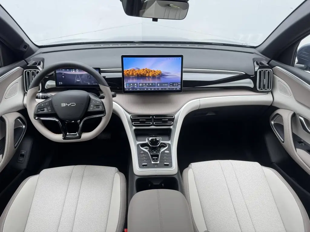 BYD SEALION 5 DM-i Design  / 156kW