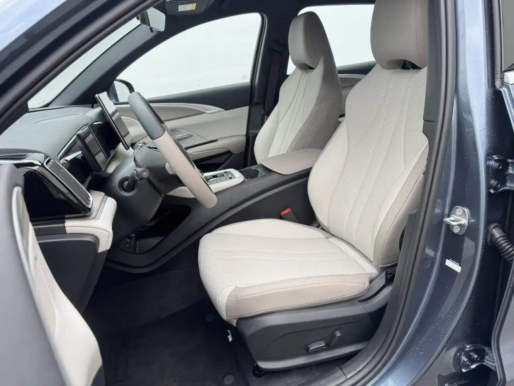 BYD SEALION 5 DM-i Design  / 156kW