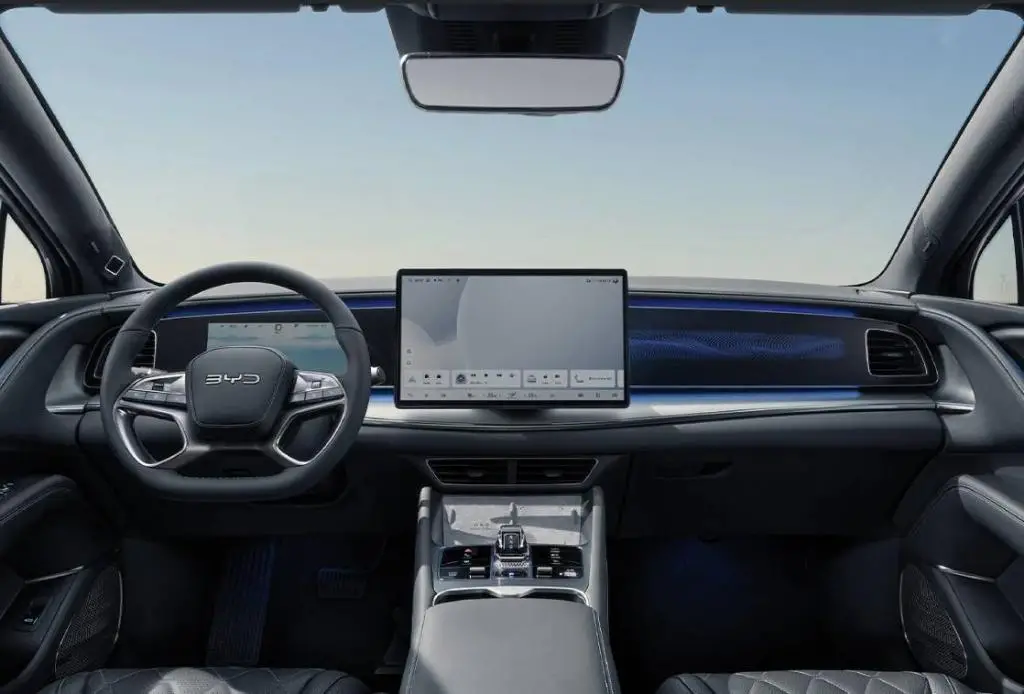 BYD SEALION 7 Design AWD 82 kWh  / 390kW