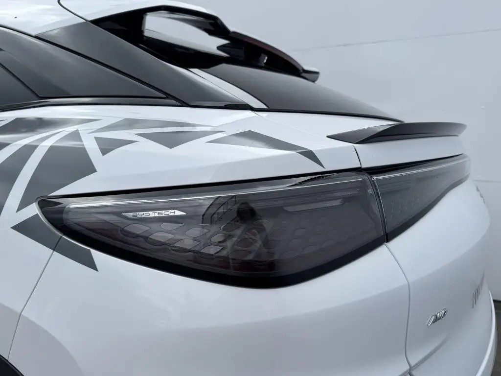 BYD SEALION 7 Design AWD 82 kWh  / 390kW