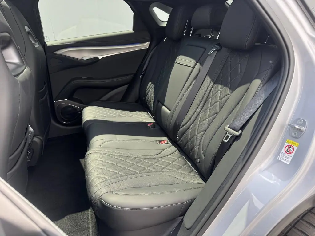 BYD SEALION 7 Excellence AWD 91 kWh  / 390kW